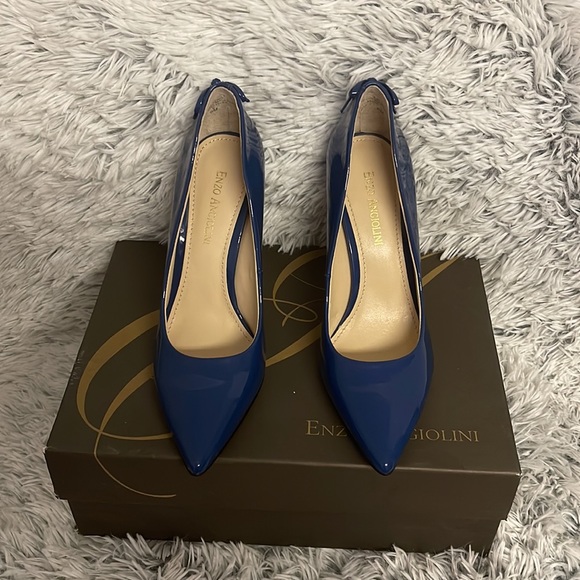 COPY - Enzo Angiolini blue pointy toe size 6 - Picture 3 of 4